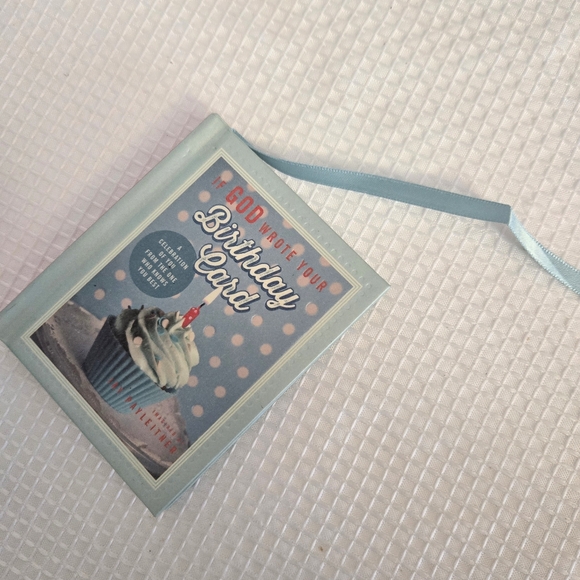 If God Wrote Your Birthday Card Mini Book Spiritual Bible Verses 90 pges - Picture 4 of 10